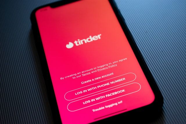 Can You Find Someone on Tinder by Phone Number?